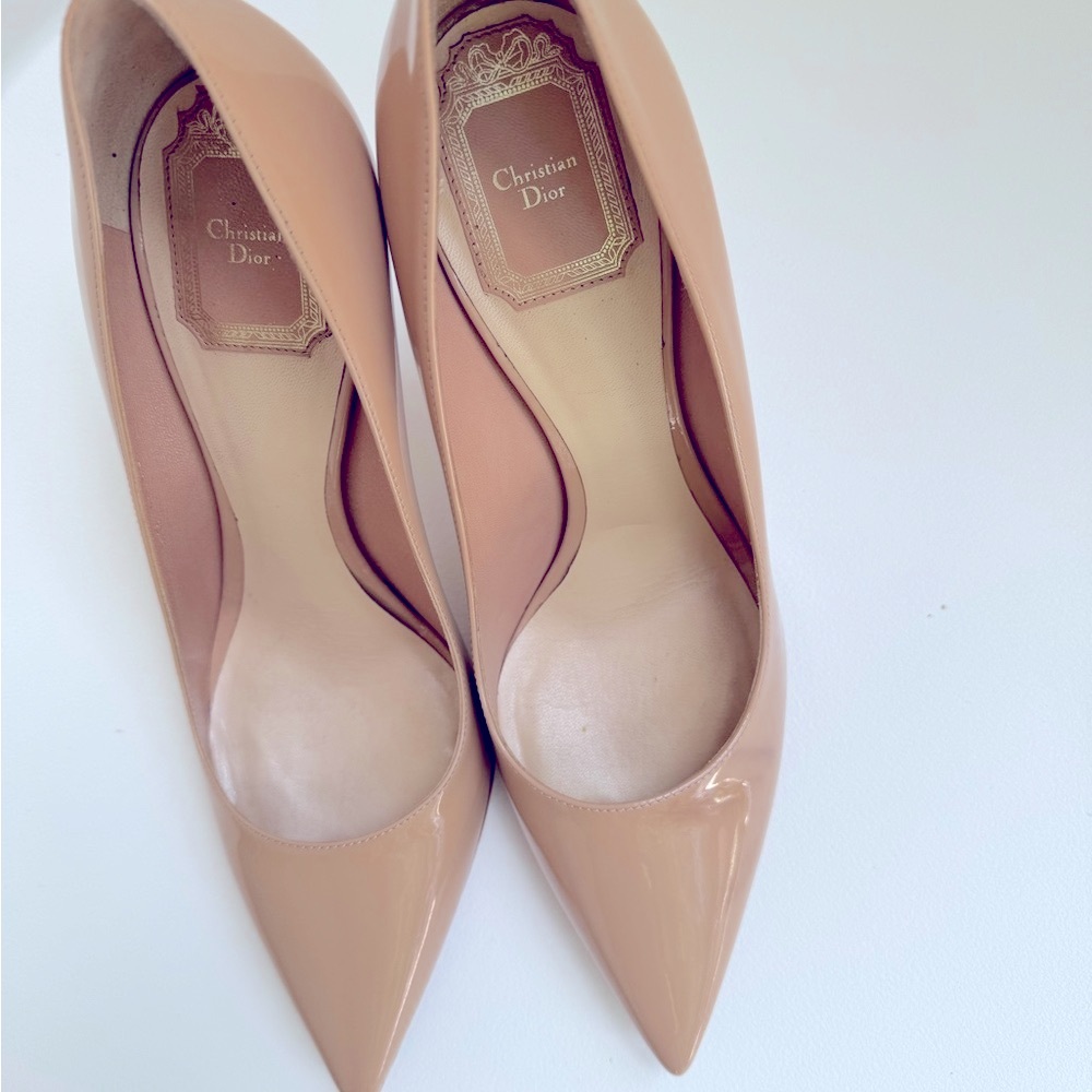 Dior Nude Patent Leather Heels - Picture 2 of 10